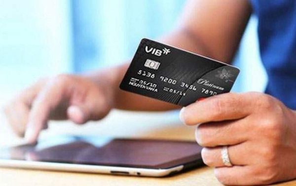 Top 10 Ngân hàng làm thẻ tín dụng tốt nhất năm 2021